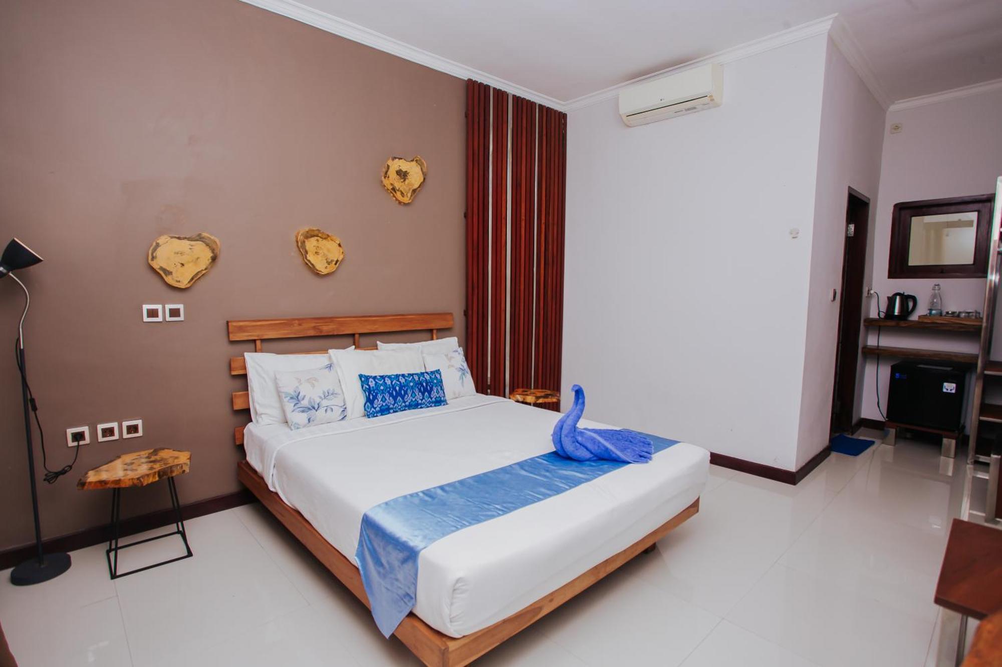 Medana Bay Marina Hotel Paloh Exterior foto