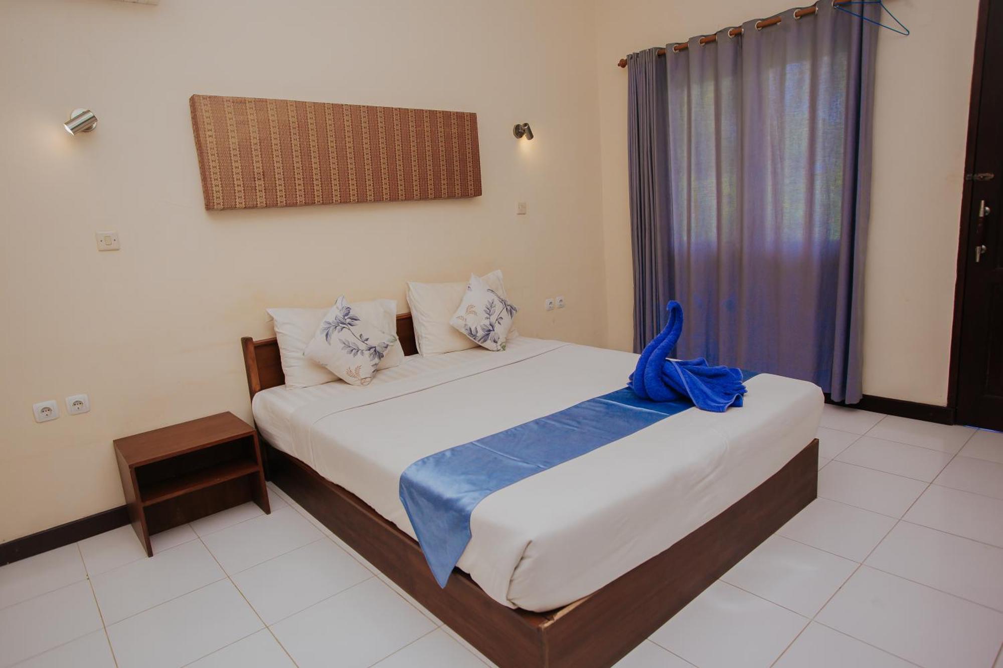 Medana Bay Marina Hotel Paloh Exterior foto